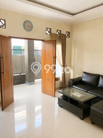 Ready to Use! Premium House LT 86m2 Desain Elegan di Kelapa Dua Ready to Use! Premium House LT 86m2 Desain Elegan di Kelapa Dua