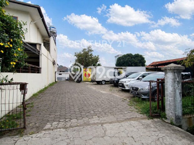 Gudang Bagus Dijual LB 700m2 Lokasi Strategis Bandung Area Cocok untuk Berbisnis Gudang Bagus Dijual LB 700m2 Lokasi Strategis Bandung Area Cocok untuk Berbisnis