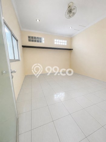 Disewakan Gudang di Penjaringan Jakarta Utara LT 1425m2, LB 1400m2 Disewakan Gudang di Penjaringan Jakarta Utara LT 1425m2, LB 1400m2