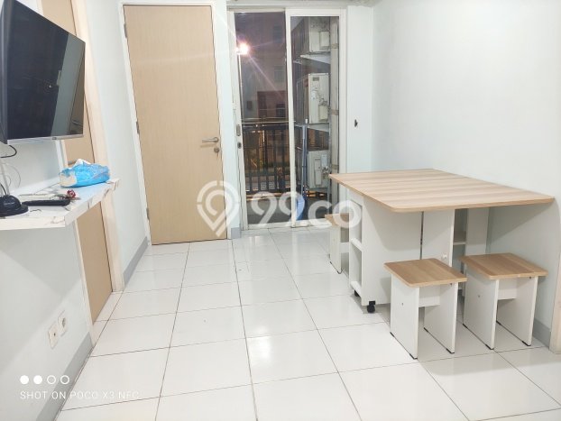 Apartemen Sewa 3 Kamar Murah Siap Huni di Tangerang, Luas 50m2 Apartemen Sewa 3 Kamar Murah Siap Huni di Tangerang, Luas 50m2