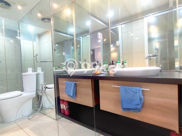 Jarang Ada! Unit Apartemen Hemat di Tanah Abang, Jakarta Pusat 2 Kamar Tidur dan 2 Kamar Mandi Jarang Ada! Unit Apartemen Hemat di Tanah Abang, Jakarta Pusat 2 Kamar Tidur dan 2 Kamar Mandi