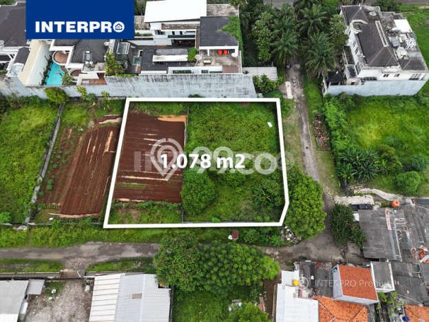 Tanah Dijual Area Strategis di Intercon Jakarta Barat 1078m2 Tanah Dijual Area Strategis di Intercon Jakarta Barat 1078m2