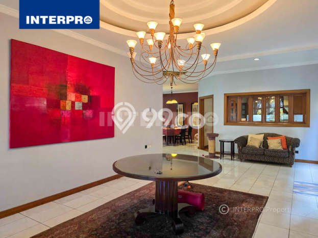 Rumah Area Nyaman kawasan Sunrise Garden, Jakarta Barat, Luas 394m² LB 490m² Rumah Area Nyaman kawasan Sunrise Garden, Jakarta Barat, Luas 394m² LB 490m²