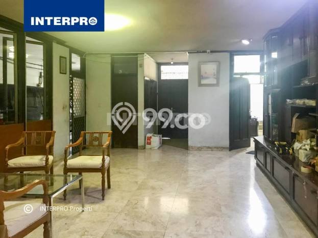 Rumah Elit LB 225m2 Siap Huni Desain Elegan di Kedoya Baru, Jakarta Barat Rumah Elit LB 225m2 Siap Huni Desain Elegan di Kedoya Baru, Jakarta Barat