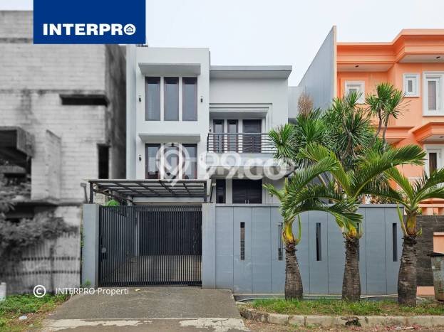 SPECIAL OFFER! Rumah Asri di Intercon, Luas 225m² LB 400m² SPECIAL OFFER! Rumah Asri di Intercon, Luas 225m² LB 400m²
