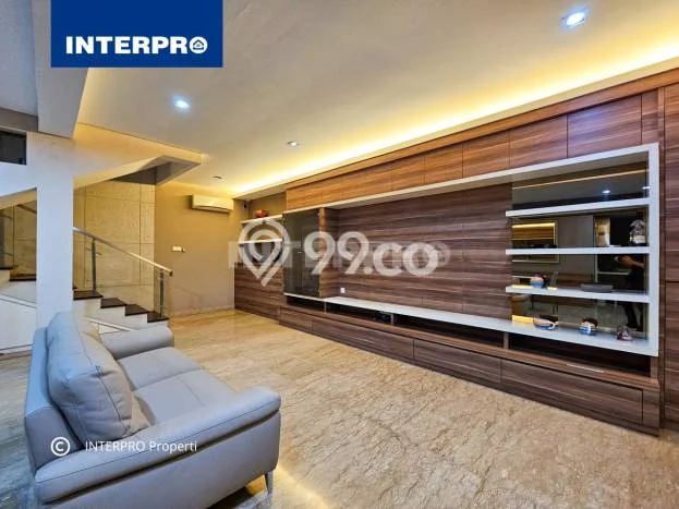 Rumah Luxury Modern Tanpa Renovasi di Kedoya Baru Jakarta Barat Rumah Luxury Modern Tanpa Renovasi di Kedoya Baru Jakarta Barat