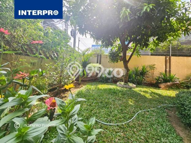 Rumah Harga Terjangkau 4 KT di Kedoya Baru, Jakarta Barat Rumah Harga Terjangkau 4 KT di Kedoya Baru, Jakarta Barat