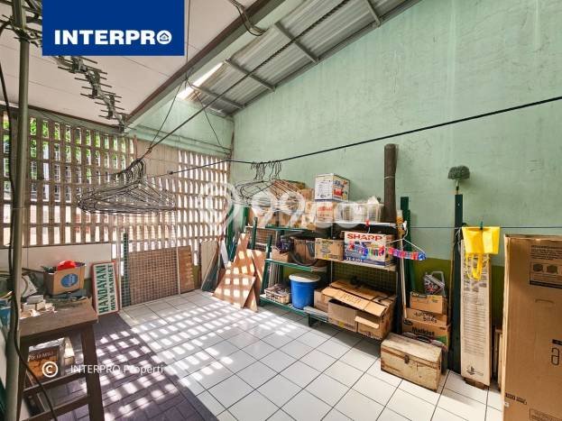Rumah Harga Terjangkau 4 KT di Kedoya Baru, Jakarta Barat Rumah Harga Terjangkau 4 KT di Kedoya Baru, Jakarta Barat