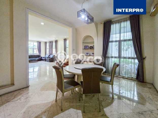 Rumah Kawasan Joglo, LT 398m², LB 400m² Rumah Kawasan Joglo, LT 398m², LB 400m²