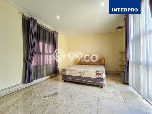 Rumah Kawasan Joglo, LT 398m², LB 400m² Rumah Kawasan Joglo, LT 398m², LB 400m²