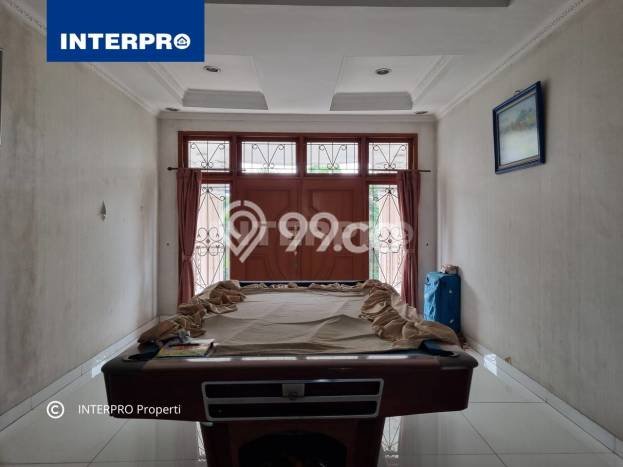 Jual Rumah Luas Megah Dengan View Cantik di Puri Indah, Jakarta Barat Jual Rumah Luas Megah Dengan View Cantik di Puri Indah, Jakarta Barat