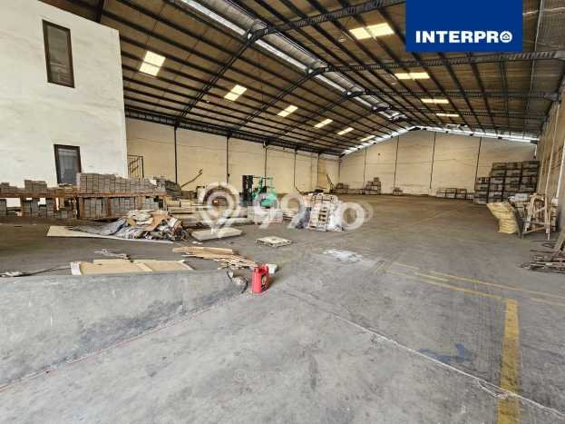 Unit Gudang Dijual di Bekasi LT 1800m2 & LB 1144m2 Unit Gudang Dijual di Bekasi LT 1800m2 & LB 1144m2