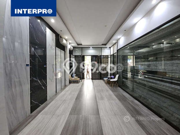 Ruko Dijual di Prime Area Jakarta Barat Luas 360m2 Ruko Dijual di Prime Area Jakarta Barat Luas 360m2