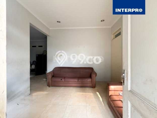 Rumah Strategis di Jelambar, Jakarta Barat, Luas 214m² LB 300m² - HARGA NEGO! Rumah Strategis di Jelambar, Jakarta Barat, Luas 214m² LB 300m² - HARGA NEGO!