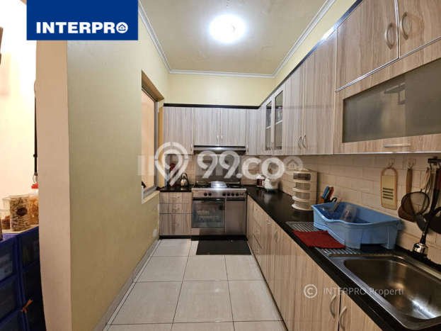 Properti Nyaman 3 KT Luas Tanah 144m² di Puri Media, Jakarta Barat Properti Nyaman 3 KT Luas Tanah 144m² di Puri Media, Jakarta Barat