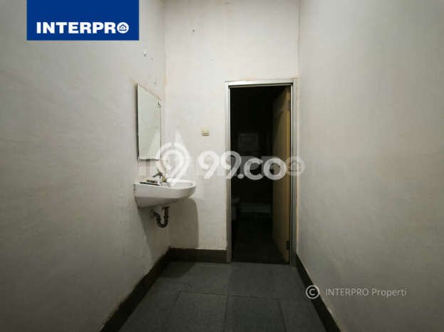 Ruko Strategis Kawasan Kebon Jeruk, Luas 270m2m², Lokasi Mainroad Ruko Strategis Kawasan Kebon Jeruk, Luas 270m2m², Lokasi Mainroad