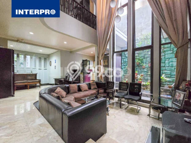 Jual Rumah Luas Megah Dengan View Cantik di Kedoya Baru, Jakarta Barat Jual Rumah Luas Megah Dengan View Cantik di Kedoya Baru, Jakarta Barat