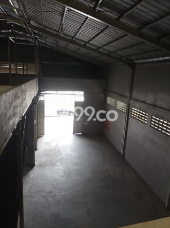 Gudang Disewakan di Kawasan Ramai Cipondoh, Tangerang Gudang Disewakan di Kawasan Ramai Cipondoh, Tangerang