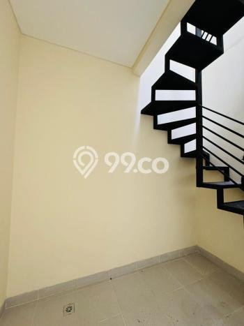 Ready to Use! Luxury House LT 100m2 Desain Elegan di Metland Puri Ready to Use! Luxury House LT 100m2 Desain Elegan di Metland Puri