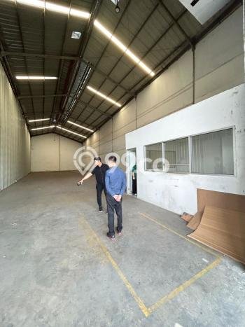 Gudang untuk Disewa di Pusat Jakarta Utara Luas Bangunan 378m2 Gudang untuk Disewa di Pusat Jakarta Utara Luas Bangunan 378m2