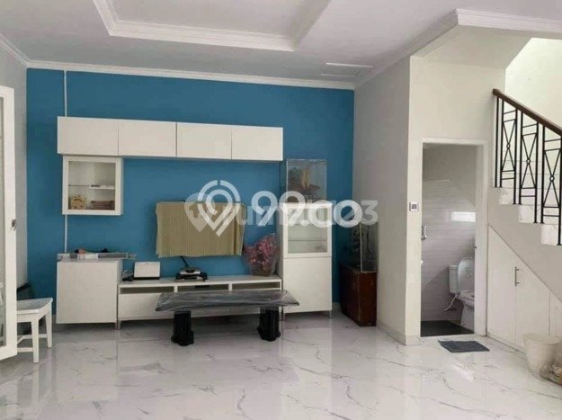 For Sale! Luxury House LT 200m2 Desain Elegan di Pantai Indah Kapuk For Sale! Luxury House LT 200m2 Desain Elegan di Pantai Indah Kapuk