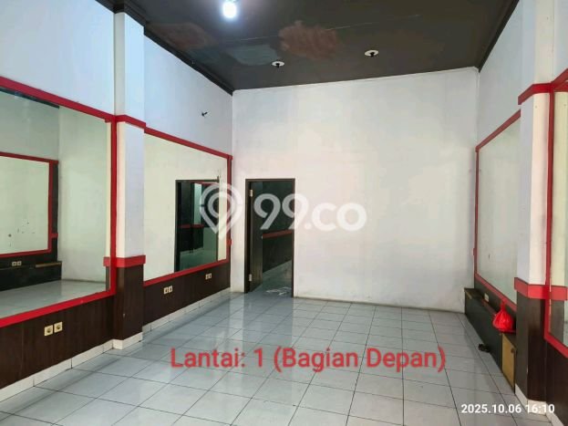 Unit Ruko Dijual di Jakarta Barat LT 99m2 & LB 330m2 Unit Ruko Dijual di Jakarta Barat LT 99m2 & LB 330m2