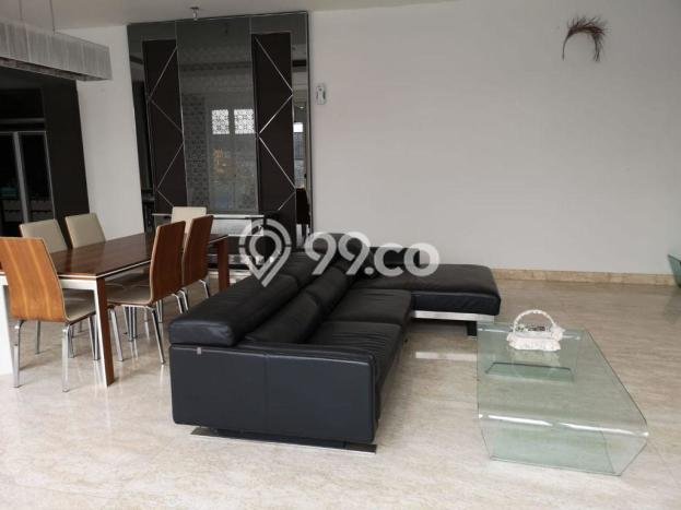 Siap Huni Rumah Mewah 7 Kamar di Makassar Dekat ke Mana Saja Siap Huni Rumah Mewah 7 Kamar di Makassar Dekat ke Mana Saja