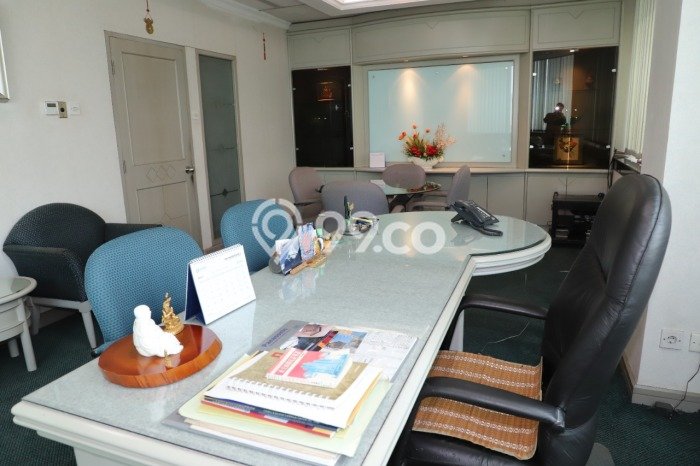 Kantor Dijual di Prime Area Jakarta Barat Luas 2197m2 Kantor Dijual di Prime Area Jakarta Barat Luas 2197m2