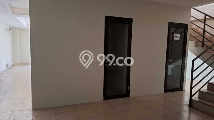 Ruko Bagus Dijual LB 200m2 Lokasi Strategis Tangerang Area Cocok untuk Berbisnis Ruko Bagus Dijual LB 200m2 Lokasi Strategis Tangerang Area Cocok untuk Berbisnis
