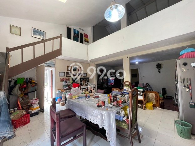 Rumah PREMIUM di Cimahi Utara, Cimahi, LT 591m2m² Bangunan 158m2m² KESEMPATAN TERBATAS! Rumah PREMIUM di Cimahi Utara, Cimahi, LT 591m2m² Bangunan 158m2m² KESEMPATAN TERBATAS!