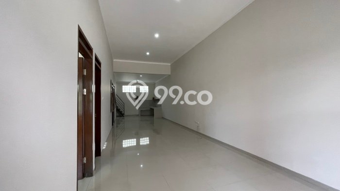 Jual Rumah Eksklusif 3 KT di Taman Kopo Indah, Bandung Jual Rumah Eksklusif 3 KT di Taman Kopo Indah, Bandung