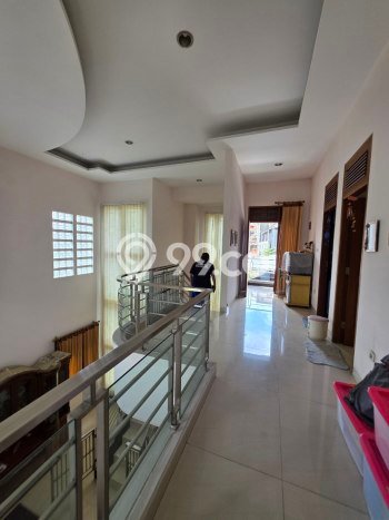 Dijual Rumah Elit Exclusive di Surya Sumantri, Bandung Dijual Rumah Elit Exclusive di Surya Sumantri, Bandung
