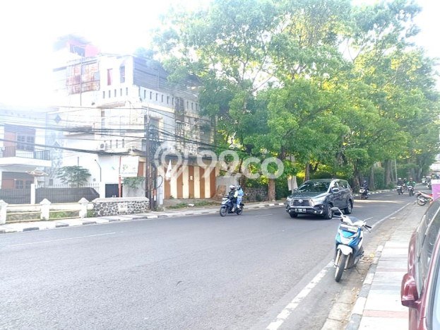 Unit Ruko Dijual di Bandung LT 109m2 & LB 350m2 Unit Ruko Dijual di Bandung LT 109m2 & LB 350m2