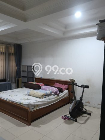 Dijual Cepat Rumah dengan Luas Tanah 180m2m² dan Luas Bangunan 200m2m² di Kawasan Kopo Permai, Bandung Dijual Cepat Rumah dengan Luas Tanah 180m2m² dan Luas Bangunan 200m2m² di Kawasan Kopo Permai, Bandung