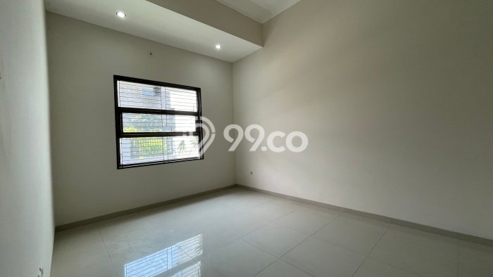 Jual Rumah Eksklusif 3 KT di Taman Kopo Indah, Bandung Jual Rumah Eksklusif 3 KT di Taman Kopo Indah, Bandung