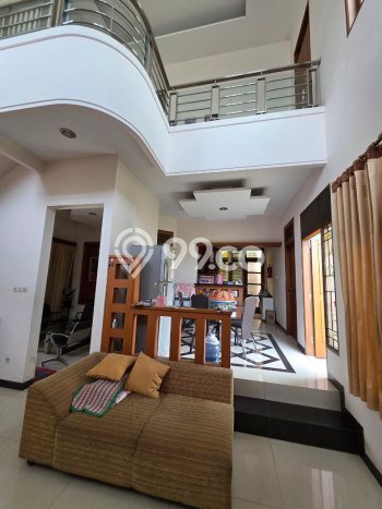 Dijual Rumah Elit Exclusive di Surya Sumantri, Bandung Dijual Rumah Elit Exclusive di Surya Sumantri, Bandung