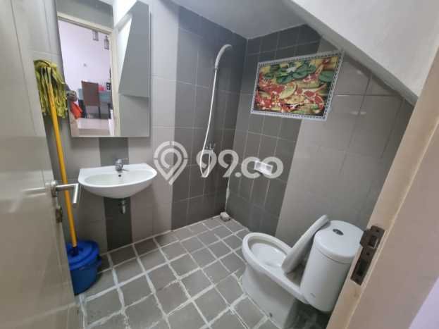 Jual Rumah Bagus Siap Huni LB 125m2 di Serpong, Tangerang Selatan Jual Rumah Bagus Siap Huni LB 125m2 di Serpong, Tangerang Selatan