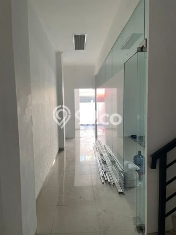 Ruko Dijual Lokasi Stratagis di Serpong Tangerang Selatan Cocok untuk Investasi Ruko Dijual Lokasi Stratagis di Serpong Tangerang Selatan Cocok untuk Investasi