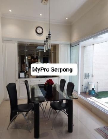 Jual Rumah Mewah Megah Dengan View Eksklusif di Gading Serpong, Tangerang Jual Rumah Mewah Megah Dengan View Eksklusif di Gading Serpong, Tangerang