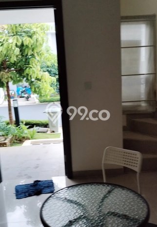 Rumah Luas Asri 3 KT Siap Pakai di Gading Serpong Tangerang Rumah Luas Asri 3 KT Siap Pakai di Gading Serpong Tangerang