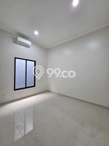 Siap Huni Rumah Mewah 5 Kamar di Serpong Utara Dekat ke Mana Saja Siap Huni Rumah Mewah 5 Kamar di Serpong Utara Dekat ke Mana Saja