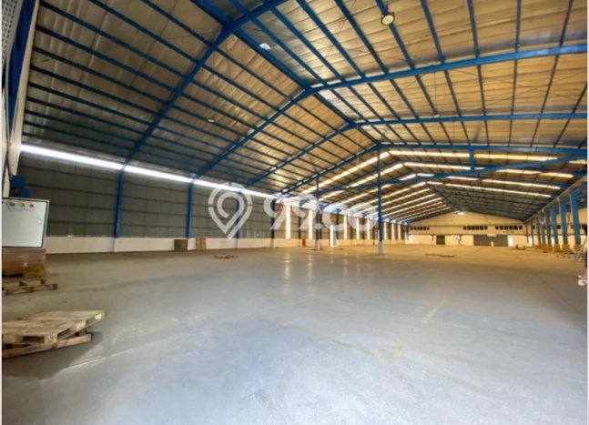 Gudang di Cikarang, Luas 5952m², Kawasan Bisnis, Strategis Gudang di Cikarang, Luas 5952m², Kawasan Bisnis, Strategis