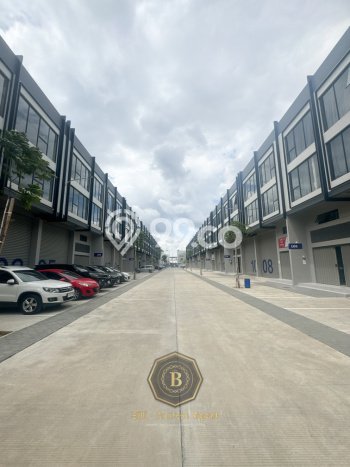 Unit Gudang Dijual di Benda Tangerang Luas Bangunan 108m2 Unit Gudang Dijual di Benda Tangerang Luas Bangunan 108m2