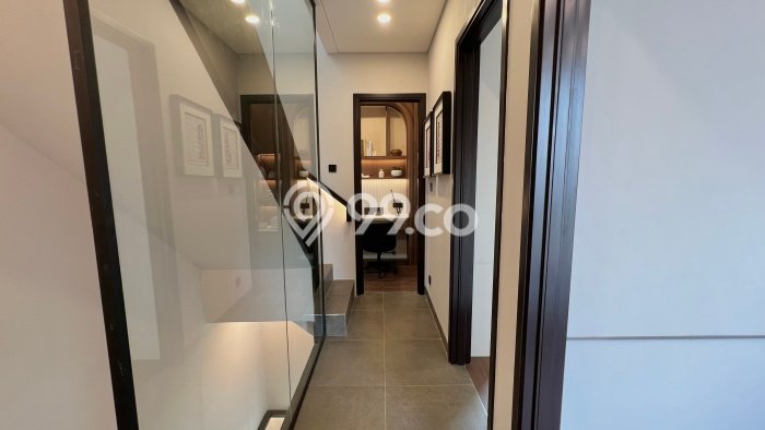 Rumah Modern 4 KT di Summarecon Crown Gading Bekasi Unfurnished Rumah Modern 4 KT di Summarecon Crown Gading Bekasi Unfurnished