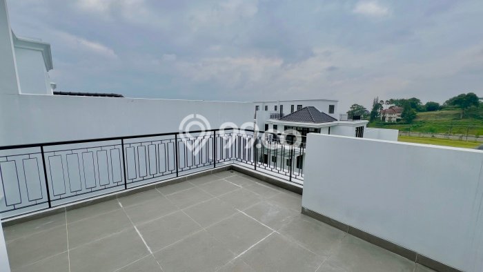 Rumah kawasan Summarecon Bogor, Bogor, Luas 252m² Bangunan 298m² Rumah kawasan Summarecon Bogor, Bogor, Luas 252m² Bangunan 298m²