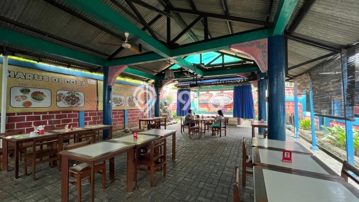 Unit Ruko Dijual di Bekasi LT 418m2 & LB 181m2 Unit Ruko Dijual di Bekasi LT 418m2 & LB 181m2