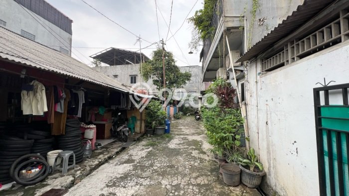 Rumah Mewah LB 225m2 Siap Huni Desain Elegan di Bekasi Kota, Bekasi Rumah Mewah LB 225m2 Siap Huni Desain Elegan di Bekasi Kota, Bekasi