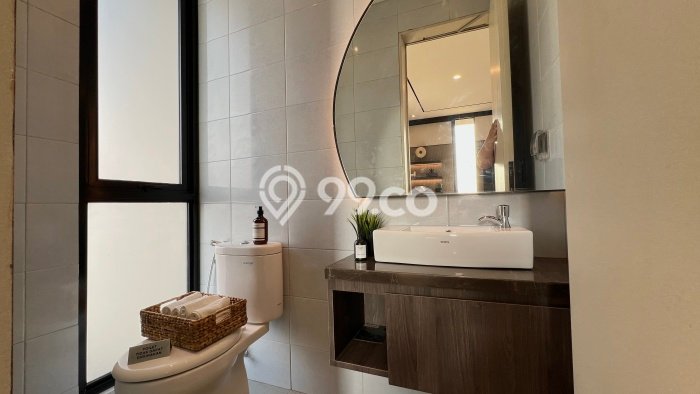 Rumah Modern 4 KT di Summarecon Crown Gading Bekasi Unfurnished Rumah Modern 4 KT di Summarecon Crown Gading Bekasi Unfurnished