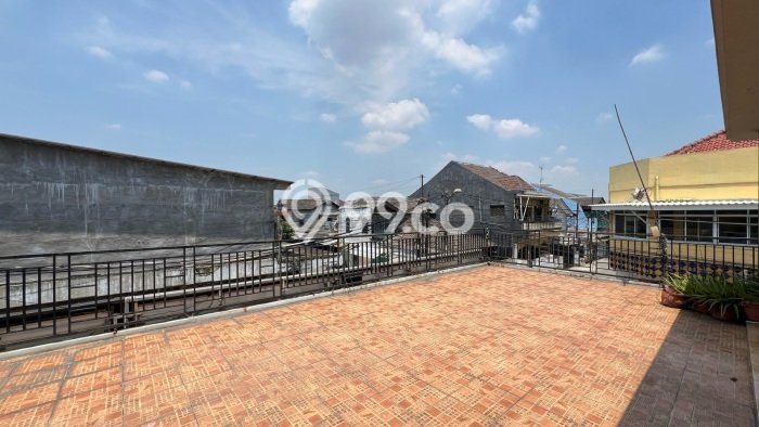 Unit Ruko Dijual di Bekasi LT 138m2 & LB 140m2 Unit Ruko Dijual di Bekasi LT 138m2 & LB 140m2