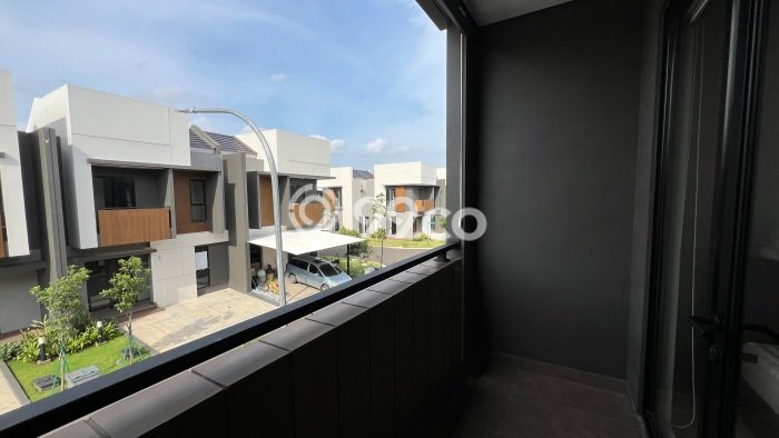 Rumah Minimalis 3 Kamar LT 77m2 di Summarecon Crown Gading Rumah Minimalis 3 Kamar LT 77m2 di Summarecon Crown Gading